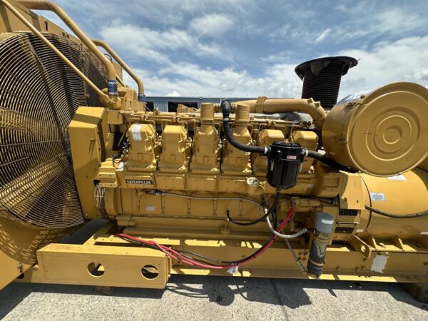1250 kW Caterpillar 3512 DITA Gen Set, 979 Hours, Open Skid with Radiator - Image 8