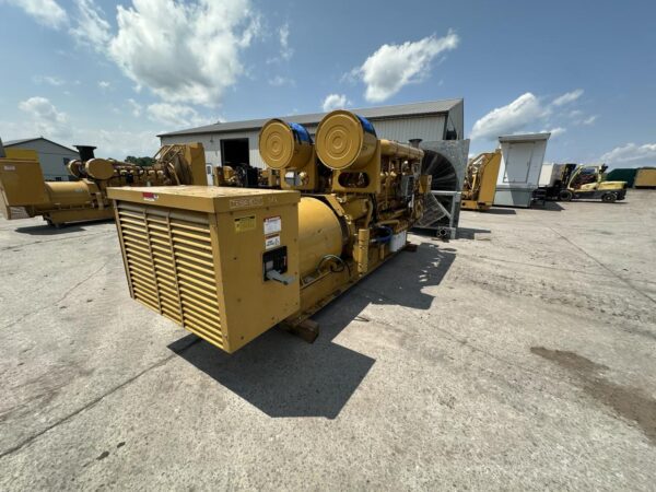 1500 kW Caterpillar 3516 DI Gen Set, 2104 Hour, Open Skid with Remote Electric Drive Radiator Included - Image 2