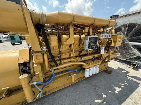 1500 kW Caterpillar 3516 DI Gen Set, 2104 Hour, Open Skid with Remote Electric Drive Radiator Included - Image 19