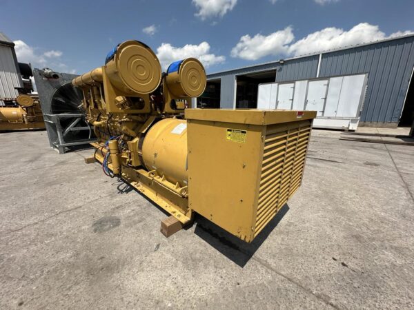 1500 kW Caterpillar 3516 DI Gen Set, 2104 Hour, Open Skid with Remote Electric Drive Radiator Included - Image 3