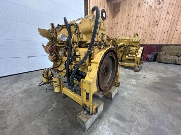 3456 CAT Industrial Engine, 659 Hours, 669 HP, Take Out of Genset - Image 3