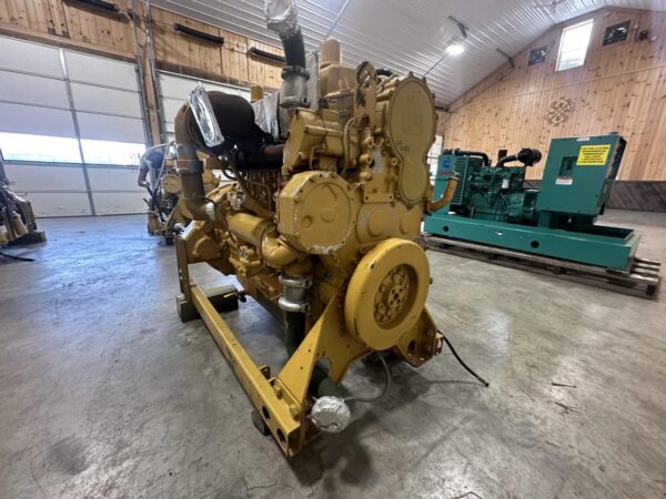3456 CAT Industrial Engine, 659 Hours, 669 HP, Take Out of Genset - Image 4