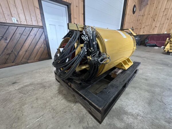 600 kW SR4B CAT Generator Replacement, 350 Hours, 12 Wire - Image 4
