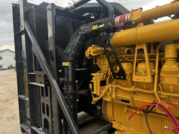 1500 kW 3512C CAT Gen Set , Year - 2008, open skid, 625 Hours, 4160 Volts, US EPA Tier 2 Flex Pre Emissions - Image 13