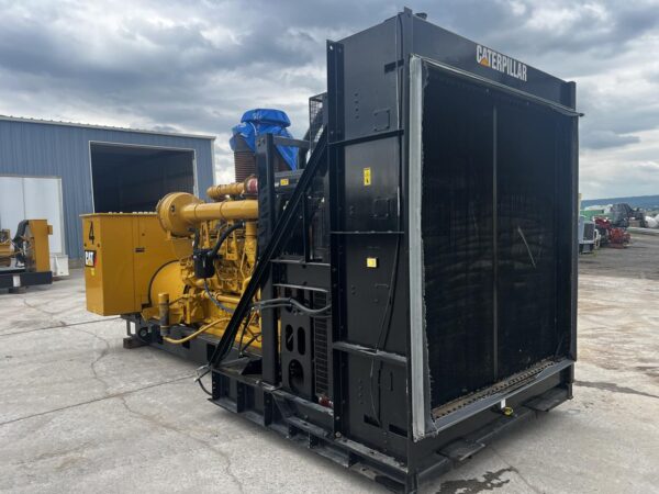 1500 kW 3512C CAT Gen Set , Year - 2008, open skid, 625 Hours, 4160 Volts, US EPA Tier 2 Flex Pre Emissions - Image 5