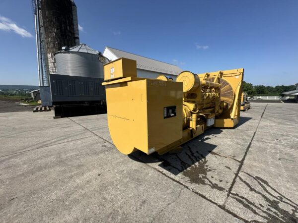 1750 kW Caterpillar 3516 Gen Set, with 2000 kW Marathon Gen End, 1509 Hours - Image 13