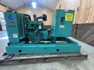 __35 kW Cummins/Onan Generator,4B-3.9 Liter Cummins Engine, Year - 1999, 1832 Hours