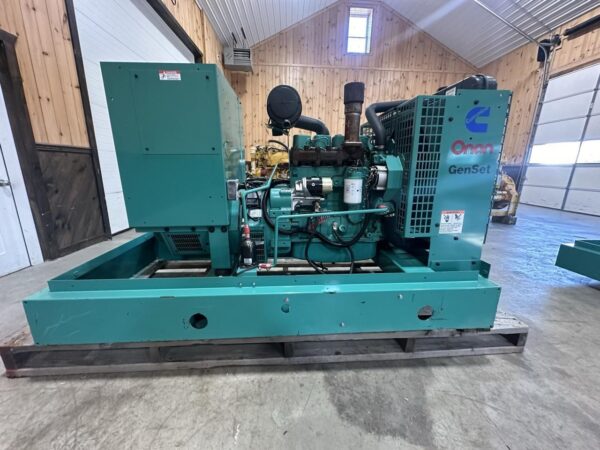 __35 kW Cummins/Onan Generator,4B-3.9 Liter Cummins Engine, Year - 1999, 1832 Hours - Image 3