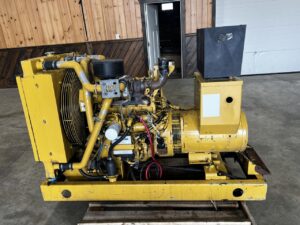 __40 kW Katolight Generator, with Base Tank 4.5 Liter John Deere Engine, Year - 2010, 4432 Hours