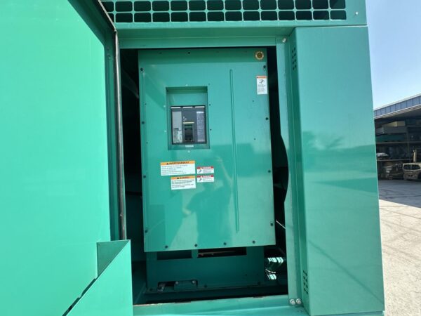 _450 kW Cummins/Onan Generator, with Enclosure and Base Tank, QSX15 Liter Cummins Engine, Year - 2020, 395 Hours, US EPA Tier 2 - Image 15