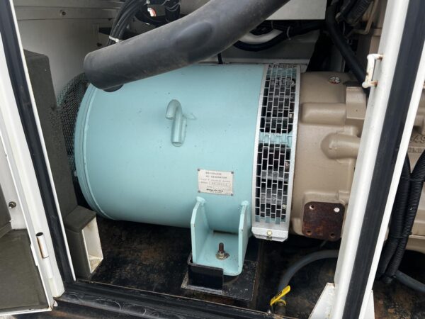 __70 KVA/40 kW MQ Power Corp Generator, John Deere Engine, Rental Grade, Year - 2005, 1362 Hours - Image 15