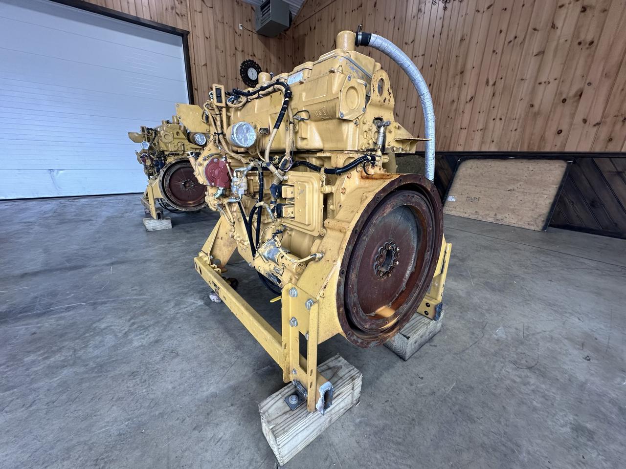 3456/ C16 16 Liter Industrial Engine, 669 HP at 1800, 708 Hours - Image 5