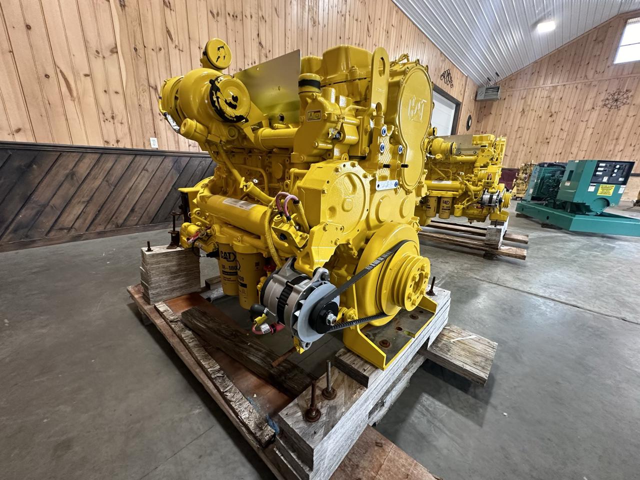 C18 New Cat Industrial Engine, 630 HP Tier 3 Pre Emissions for Export only - Image 3