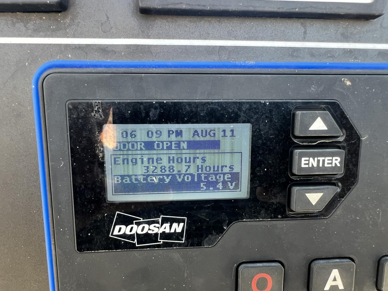 __25 kW Doosan Portable Rental Grade GenSet with Voltage Selector Switch, Year - 2019, 3288 Hours - Image 20