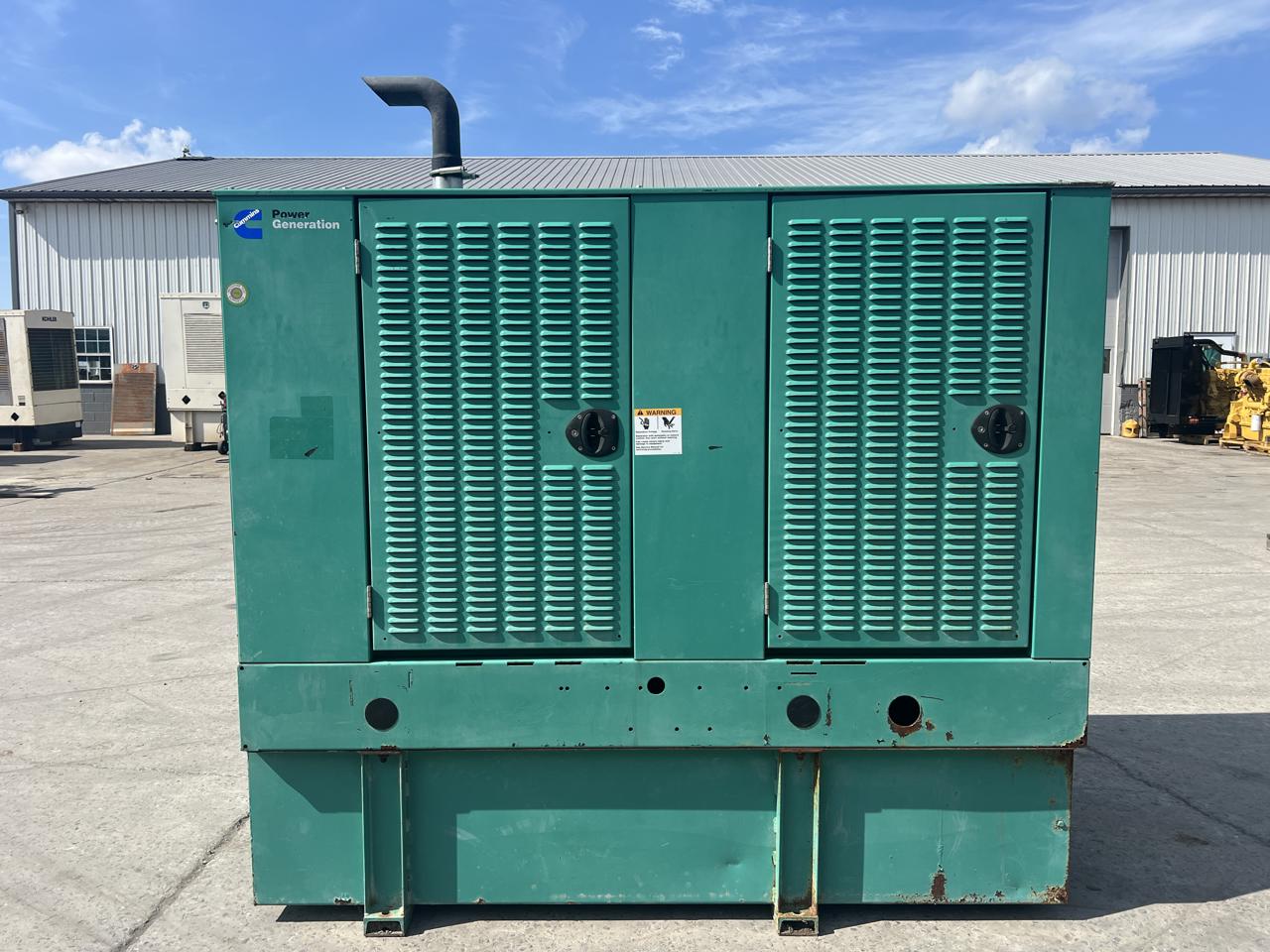 __60 kW Cummins/Onan GenSet, with Enclosure and Base Fuel Tank, 3.9 Liter Cummins Diesel Engine, Year - 2002, 725 Hours