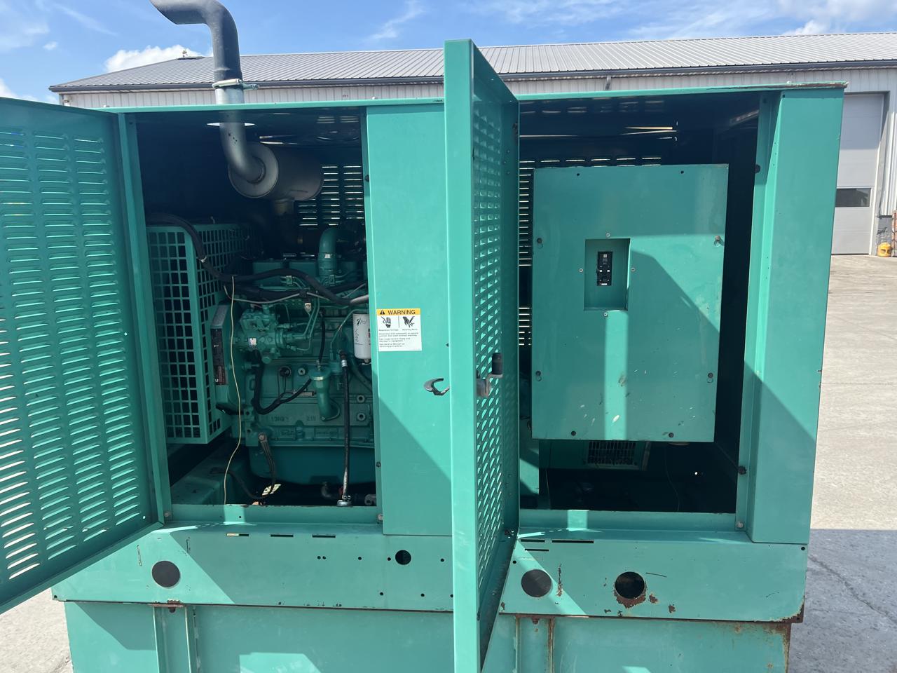 __60 kW Cummins/Onan GenSet, with Enclosure and Base Fuel Tank, 3.9 Liter Cummins Diesel Engine, Year - 2002, 725 Hours - Image 9