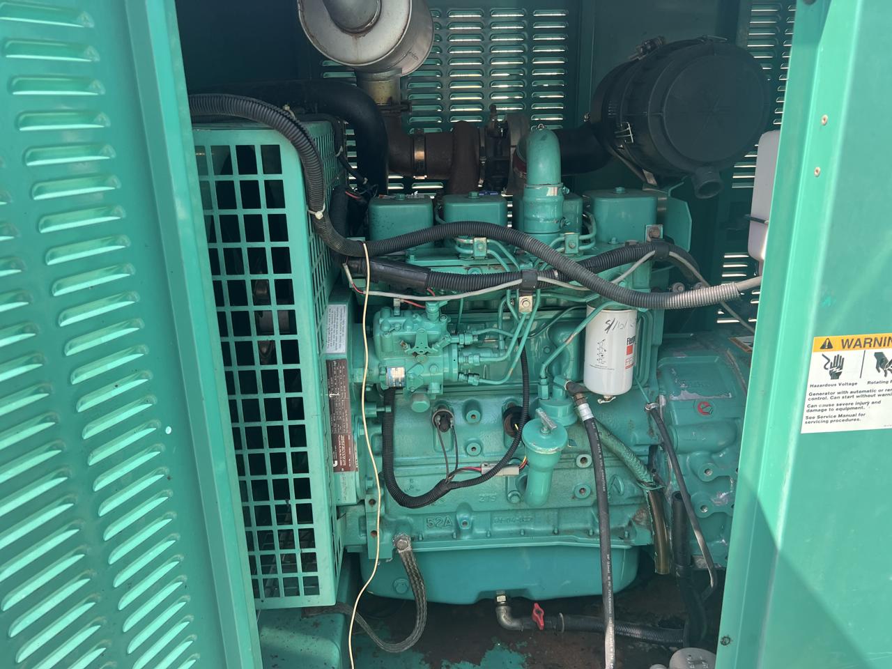 __60 kW Cummins/Onan GenSet, with Enclosure and Base Fuel Tank, 3.9 Liter Cummins Diesel Engine, Year - 2002, 725 Hours - Image 10