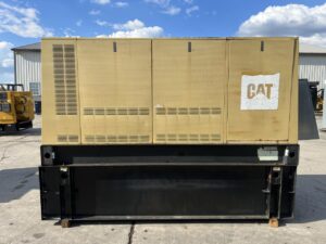 _225 Cat Generator, with Enclosure and Tank 3306 CAT Engine, 712 Hours, Year - 1990