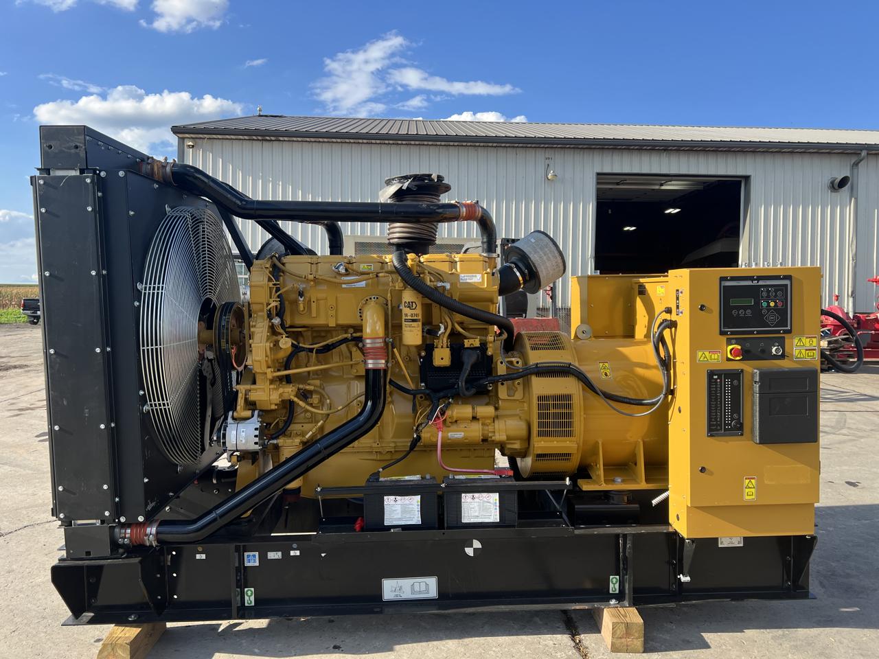 _600 kW C18 CAT Gen Set, Open Skid, Year - 2016, 167 Hours, US EPA Tier 2 Pre Emission Engine