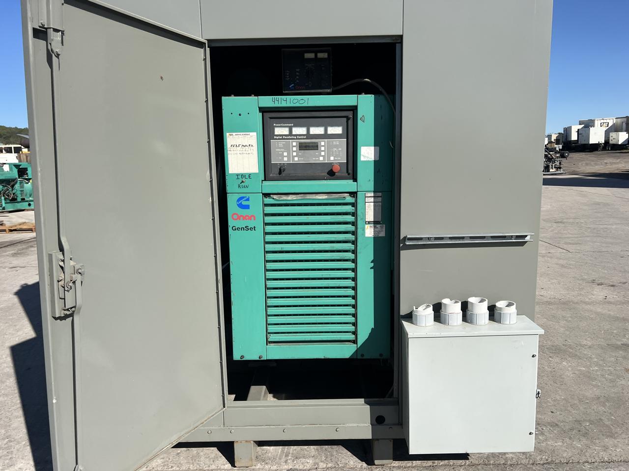 _750 kW Cummins/Onan GenSet, with Enclosure, QST30 Liter Cummins Engine, Year-2001, 1666 Hours - Image 19