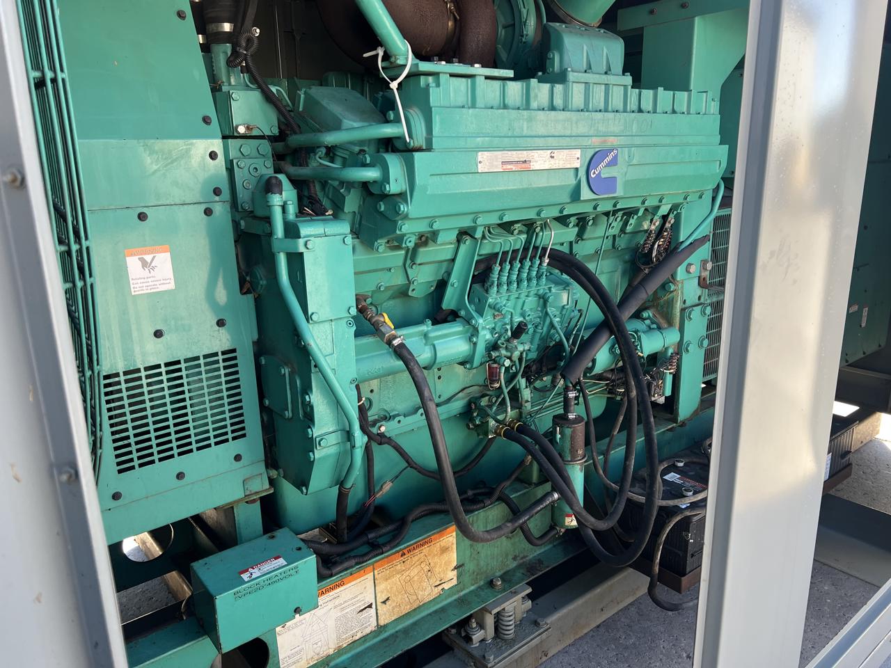 _750 kW Cummins/Onan GenSet, with Enclosure, QST30 Liter Cummins Engine, Year-2001, 1666 Hours - Image 8