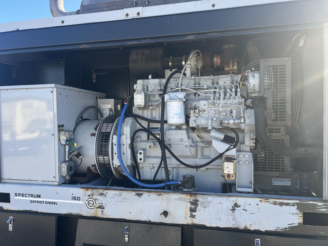 _150 kW Spectrum/Kohler Generator,with Enclosure and Base Fuel Tank 8.1 Liter John Deere Engine, 931 Hours - Image 6