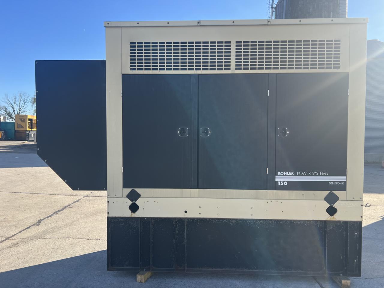 _150 kW Kohler Generator, with Sound Attenuated Enclosure and Base Fuel Tank, 6.1 Liter John Deere Engine, Year - 2002, 246 Hours - Image 4