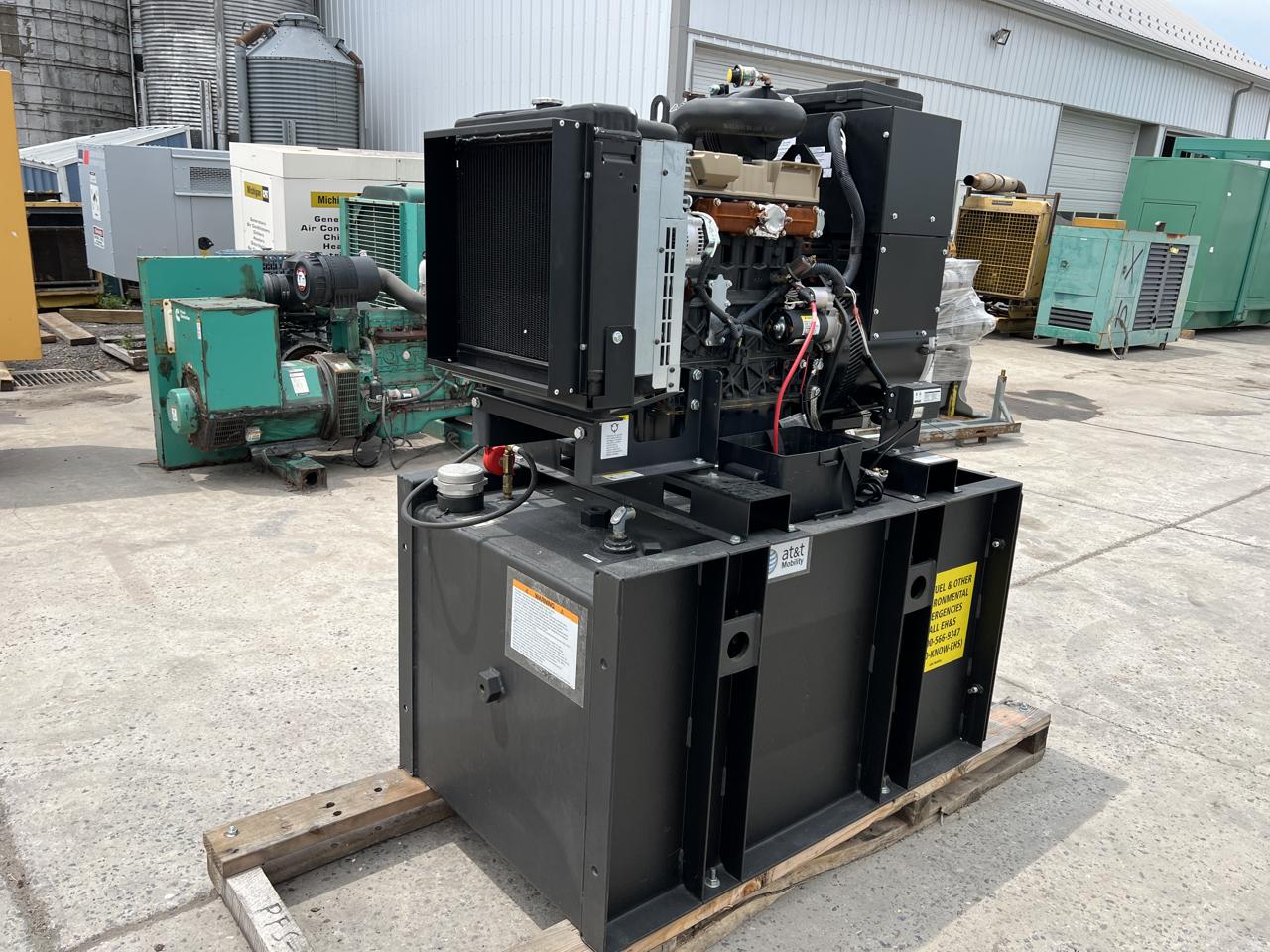 __22 kW Kohler Gen Set, Unused Surplus with Base Fuel Tank, Diesel, Year 2019, 0.5 Hours, - Image 6