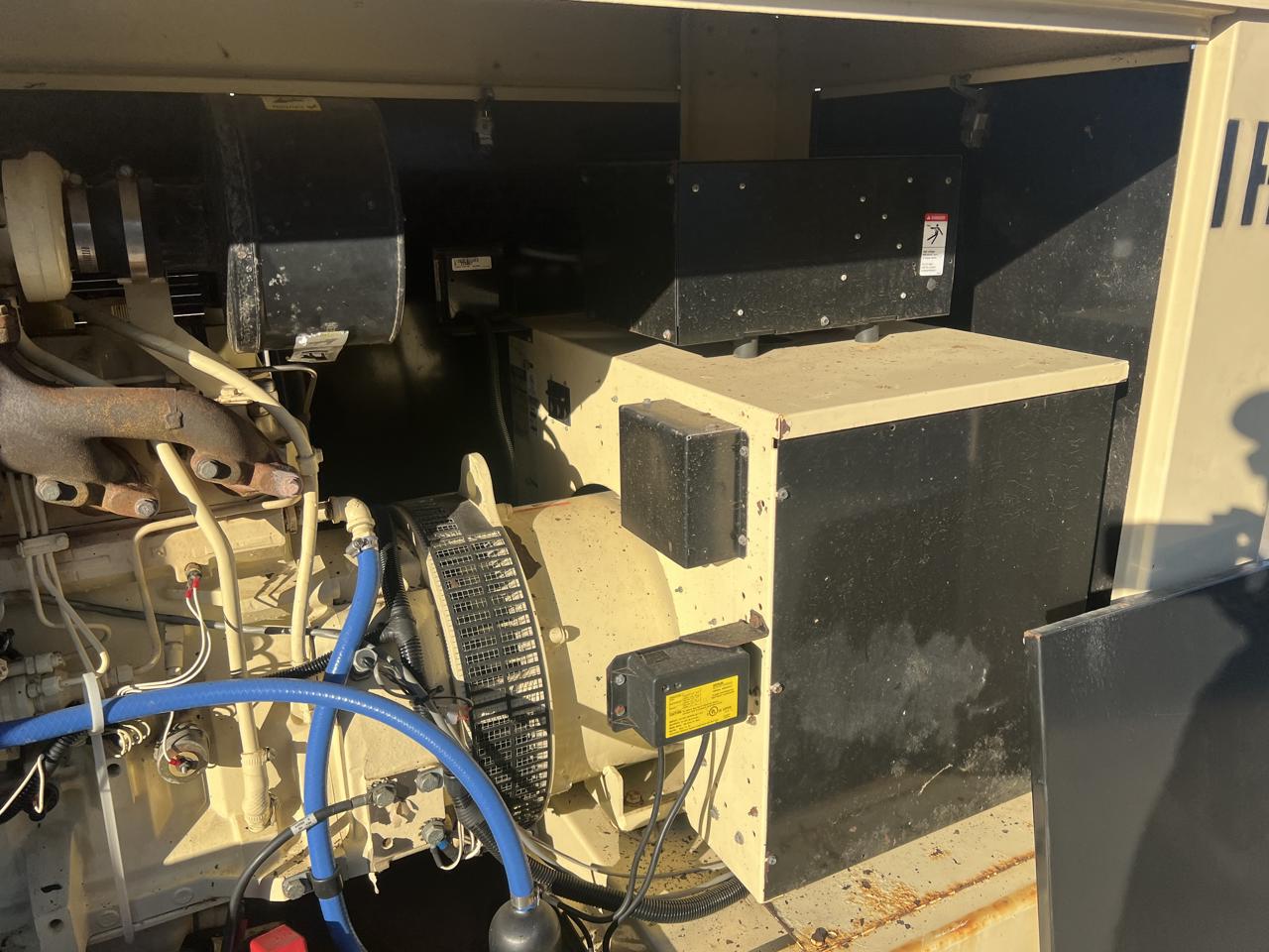 __40 kW Kohler Generator, with Enclosed and Base Fuel Tank, 2.9 Liter John Deere Engine, Year - 2004, 730 Hours - Image 8