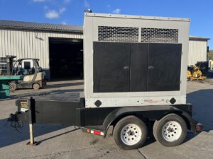 __60 kW Spectrum/Kohler Portale Rental Grade Generator, with Selectable Voltage Switch, 4.5 Liter John Deere Engine, Year - 2002, 179 Hours