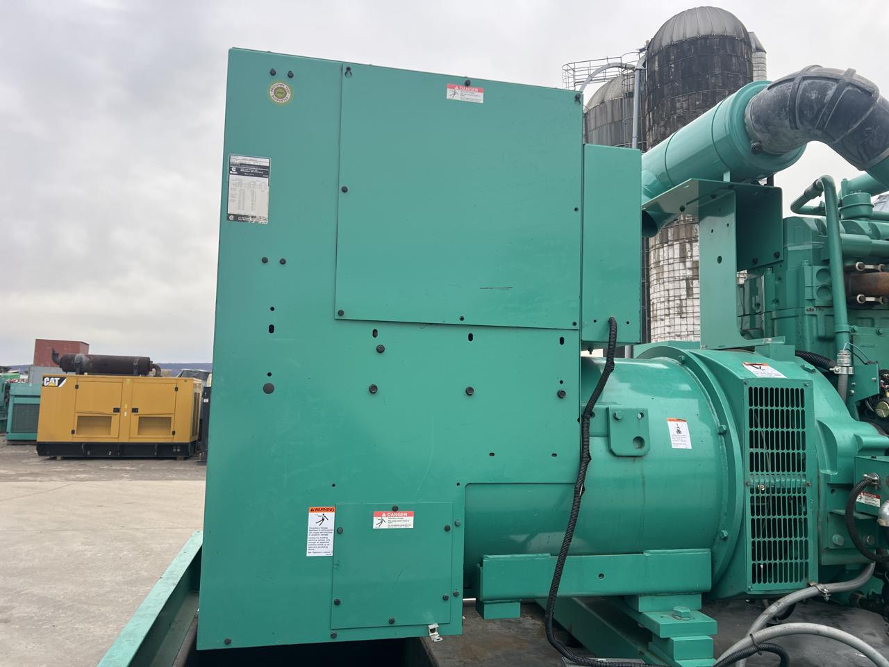 _500 kW Onan/Cummins Generator with Base Fuel Tank, 19 Liter Cummins Engine, Year - 1999 - Image 13