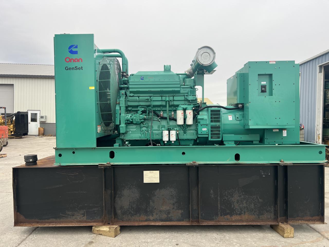 _500 kW Onan/Cummins Generator with Base Fuel Tank, 19 Liter Cummins Engine, Year - 1999 - Image 5