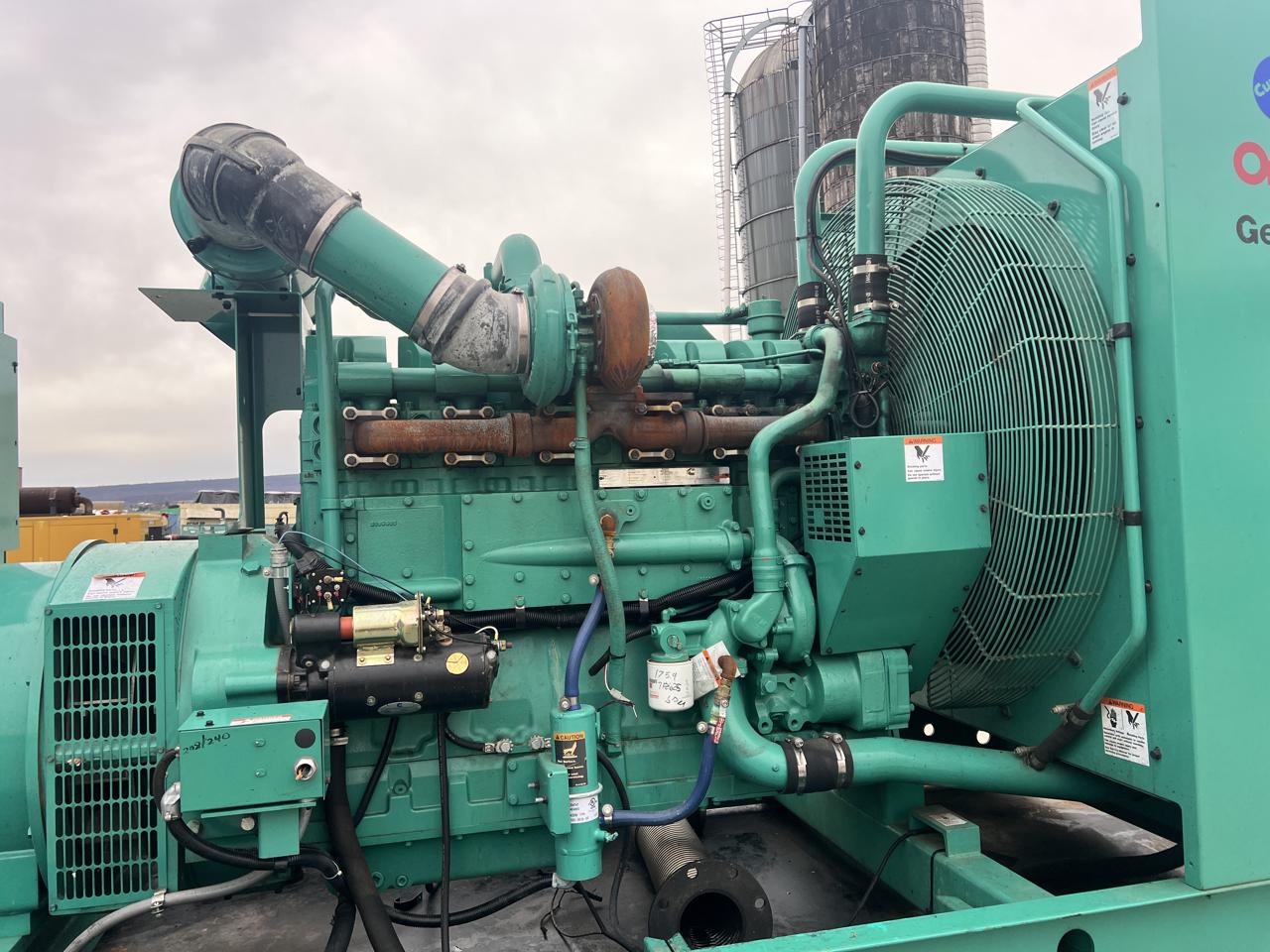 _500 kW Onan/Cummins Generator with Base Fuel Tank, 19 Liter Cummins Engine, Year - 1999 - Image 8