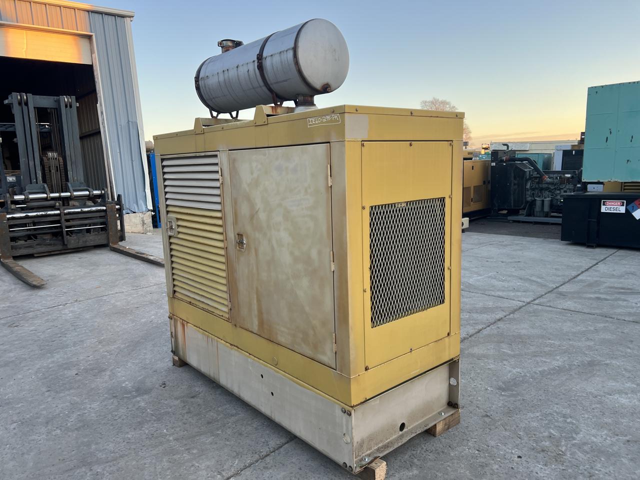 __60 kW Perkins Gen Set, with Enclosure and Base Fuel Tank, Year - 2001, 794 Hours - Image 3