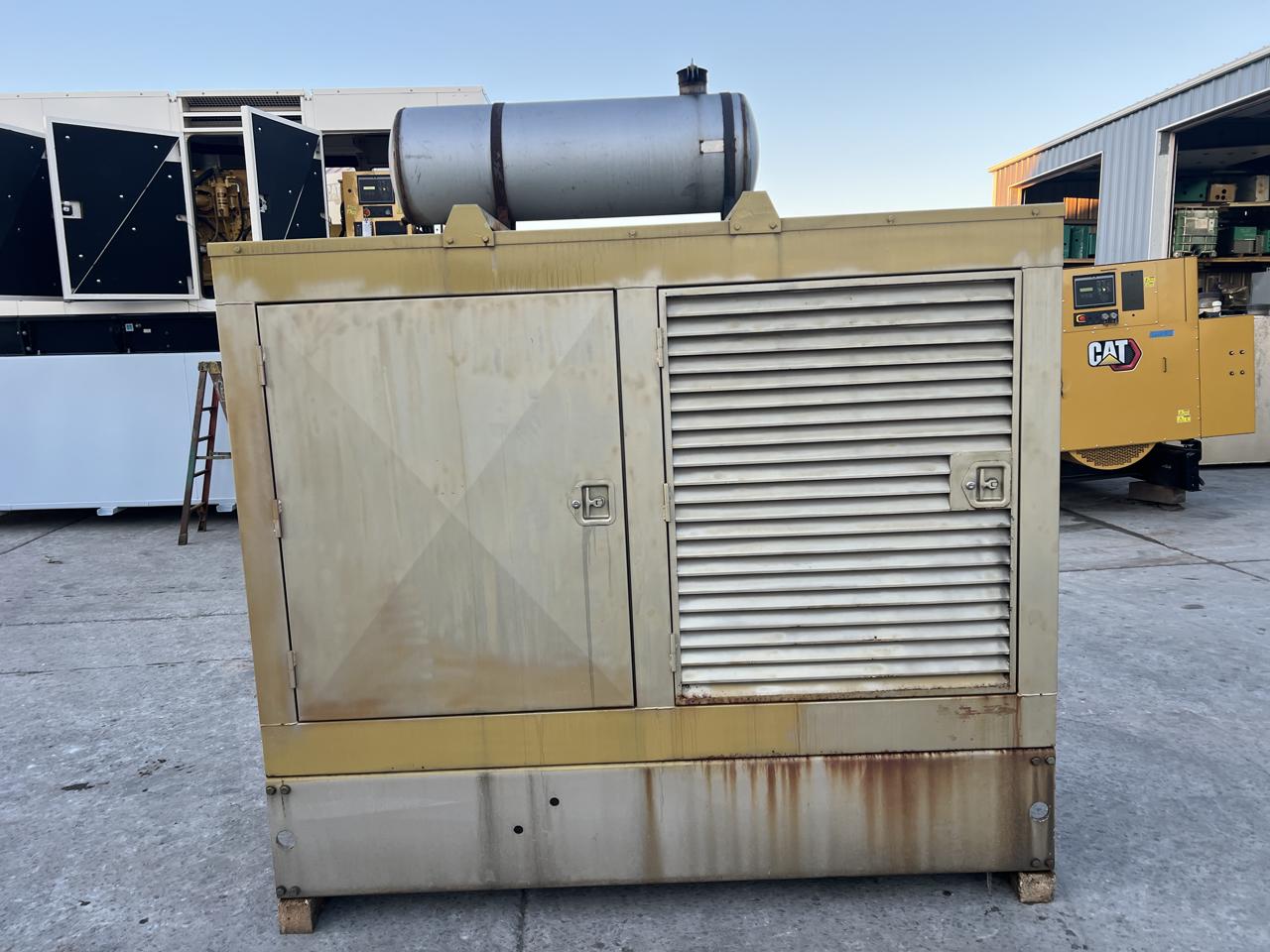 __60 kW Perkins Gen Set, with Enclosure and Base Fuel Tank, Year - 2001, 794 Hours - Image 4