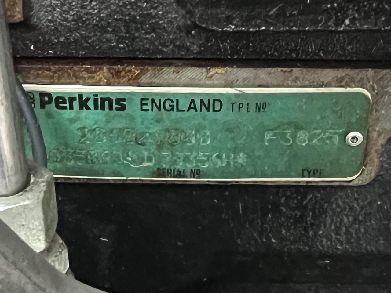__60 kW Perkins Gen Set, with Enclosure and Base Fuel Tank, Year - 2001, 794 Hours - Image 9