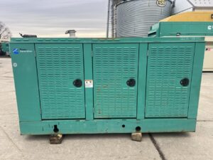 _100 kW Cummins/Onan Generator, with Sound Attenuated, Enclosure, 6.8 Liter Ford Engine, Year - 2003, 409 Hours, Natural Gas or Propane