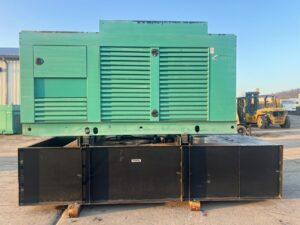 _350 kW Cummins/Onan Gen Set, with Enclosure and Base Fuel Tank NTA855 Cummins Engine, Year - 2003
