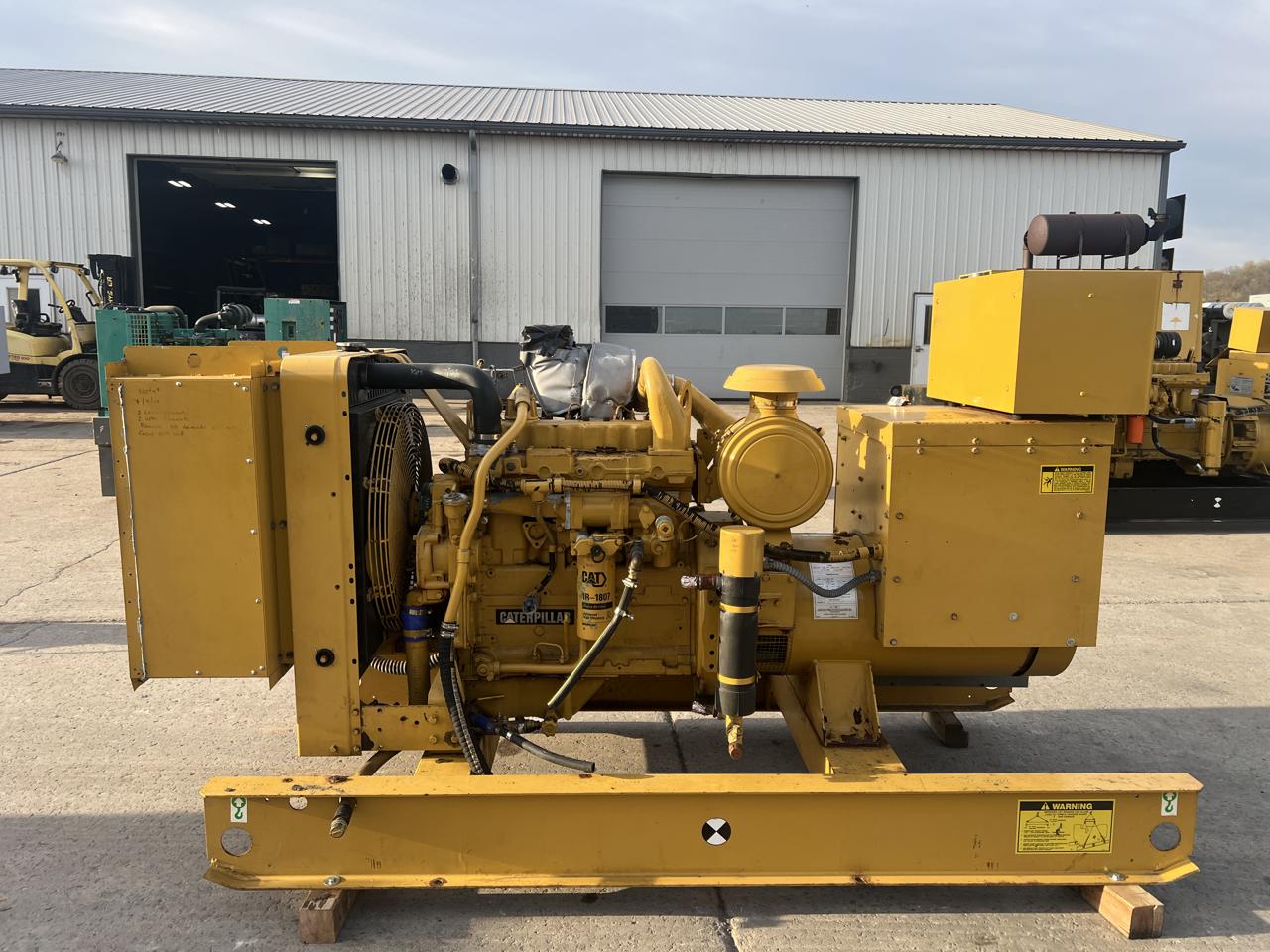 _125 kW CAT Gen Set, 3304 DIT CAT Engine, Open Skid, Year - 1995, 373 Hours