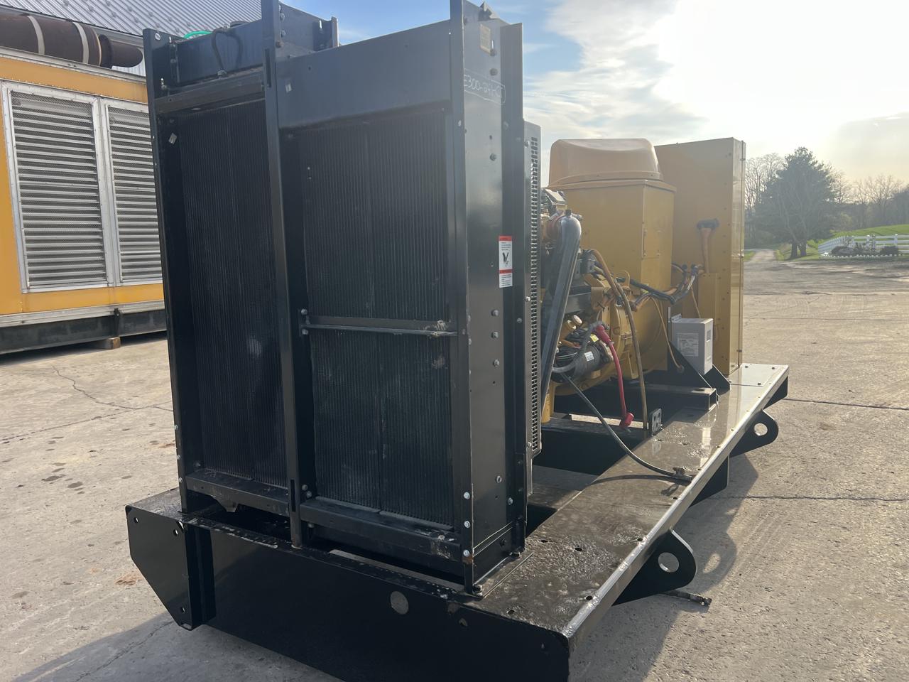 _300 kW Caterpillar GenSet, C9 CAT Engine, Open Skid, Year - 2011, 1188 Hours, US EPA Tier 3 Pre Emission Engine - Image 7