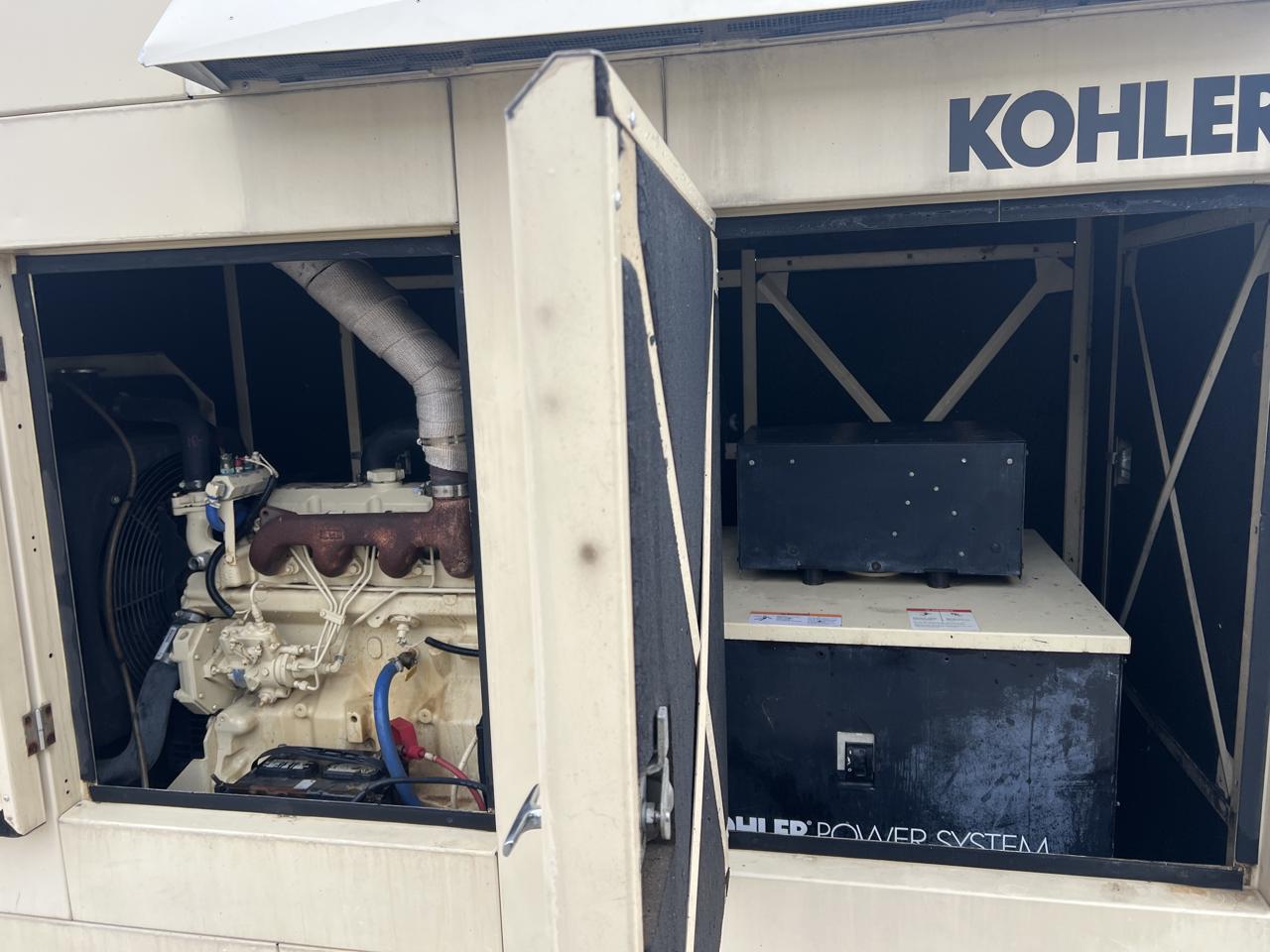 __40 kW Kohler Generator, with Enclosure and Base Fuel Tank 3.9 Liter John Deere Engine, 1683 Hours - Image 6
