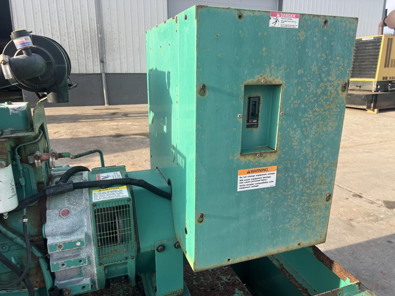 __40 kW Cummins/Onan Gen Set, 3.9 Liter Cummins Engine, Open Skid, Year - 2000, 312 Hours - Image 13