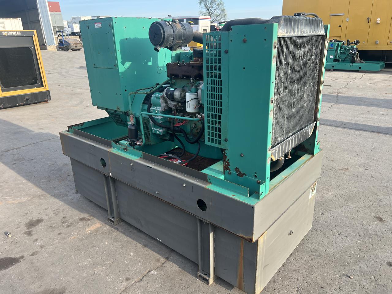 __40 kW Cummins/Onan Gen Set, 3.9 Liter Cummins Engine, Open Skid, Year - 2000, 312 Hours - Image 4