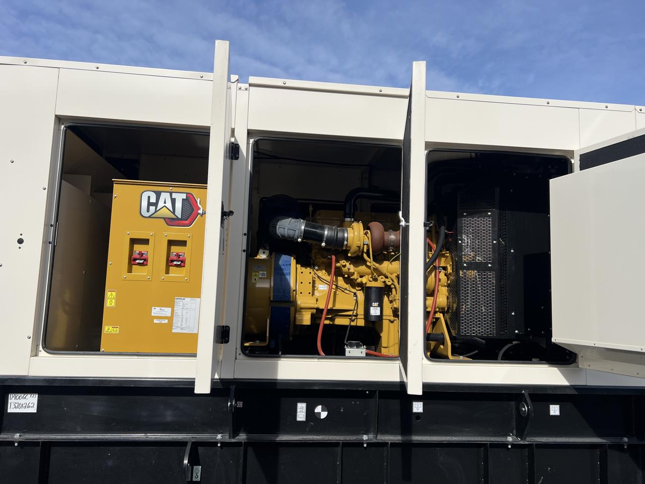 _400 kW New CAT Generator with Warranty from Manufacturer, Sound Attenuated Enclosure with Base Fuel Tank, C13 Liter Diesel Engine, US EPA Tier 3 Pre Emissions - Image 6