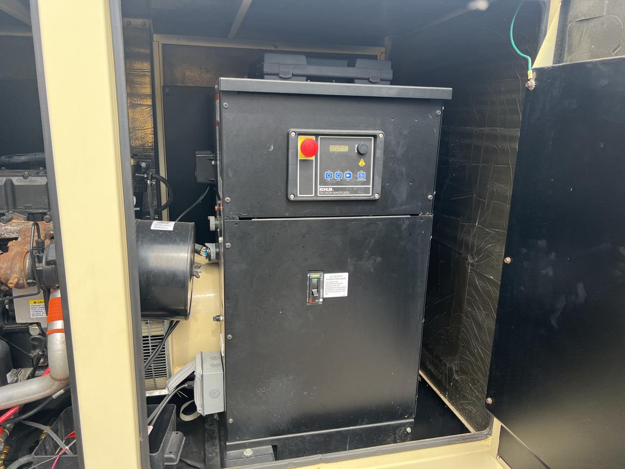 __50 kW Kohler Generstor, with Sound Attenuated Enclosure and Base Fuel Tank, 2.4 Liter John Deere Engine, Year - 2014, US EPA Tier 3 Pre Emission Engine - Image 18