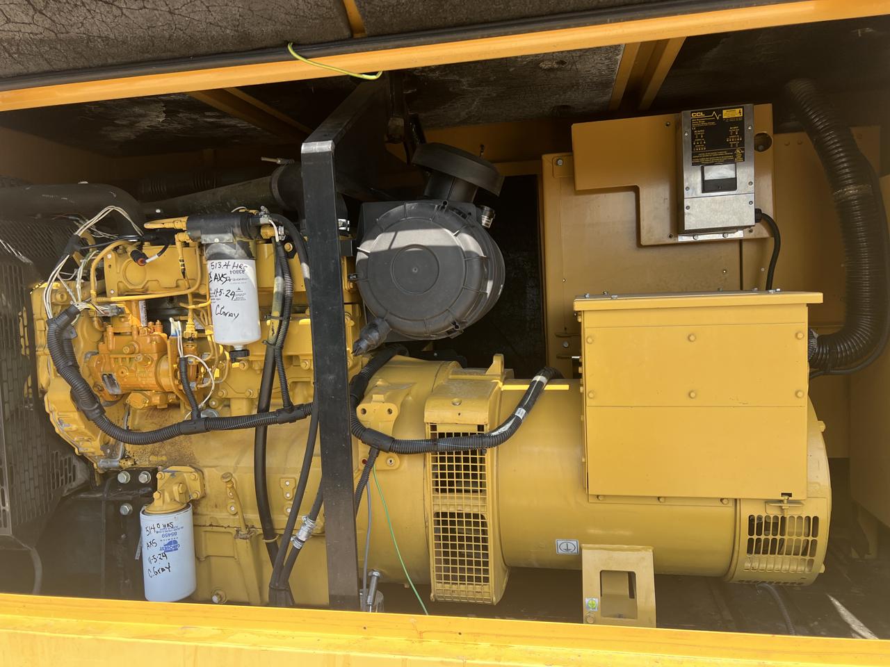 __60 kW CAT Gen Set, with Sound Attenuated Enclosure and Base Fuel Tank, C4.4 Cat Diesel Engine, EMCP 3.2 Controls, Year - 2006 - Image 8