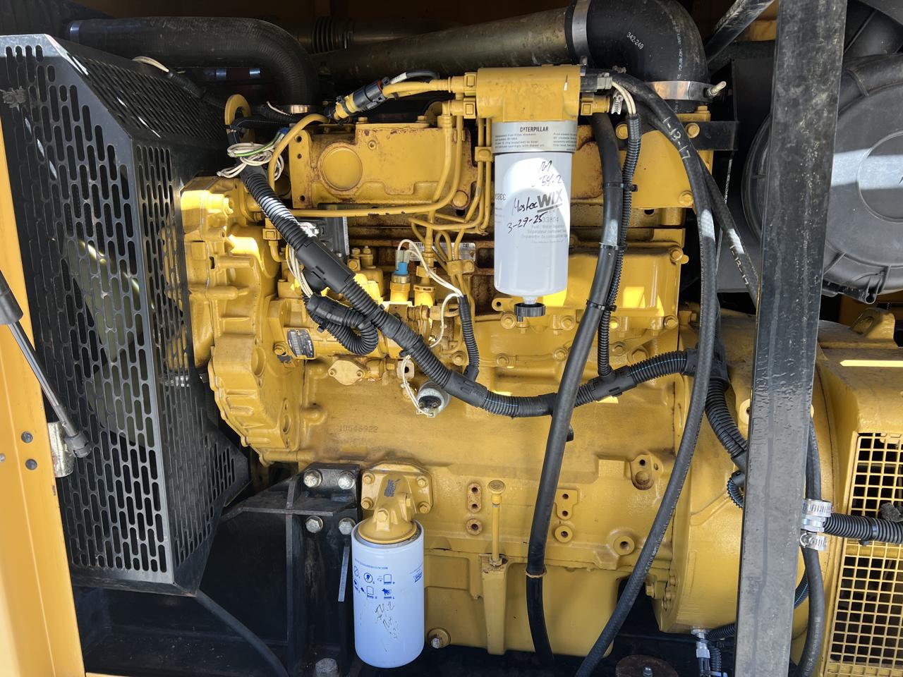 __60 kW CAT Genset, Year - 2006, with Sound Attenuated Enclosure and Base Fuel Tank C4.4 CAT Engine, 263 Hours - Image 8