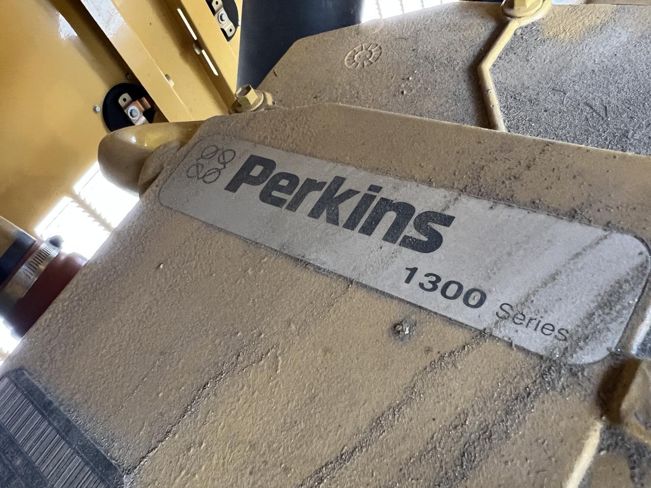 _150 kW Cat/Olympian Generator, with Enclosure and Base Fuel Tank, Perkins Engine, Year - 2001, 216 Hours - Image 9