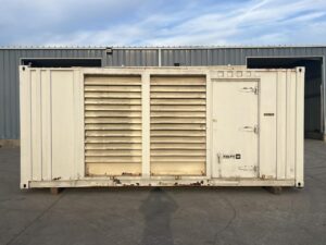 _600 kW CAT XQ600 GenSet, with Enclosure and Fuel Tank, Could be installed on 20 ft. chassis for portable, 8526 Hours, Year -1992
