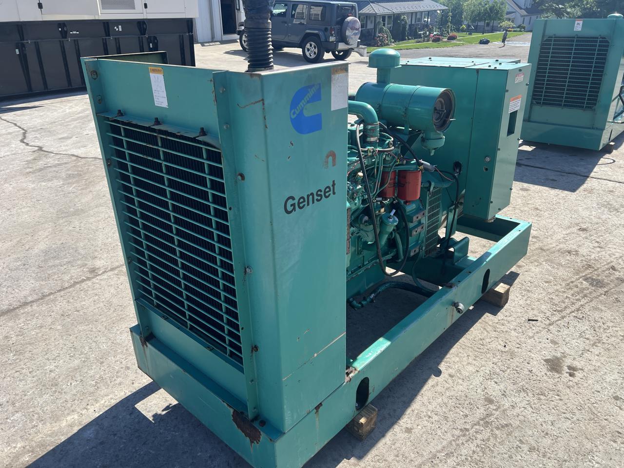 __60 kW Cummins/Onan Genset, 4BT3.9 Liter Cummins Engine, Open Skid, Year - 1993, 5093 Hours - Image 6